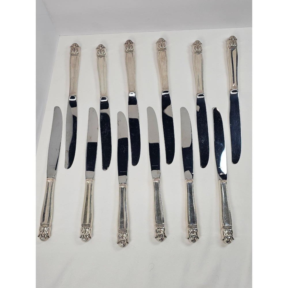 Holmes & Edwards Danish Princess IS Silverplate Dinner Knives Set of 12 Vintage